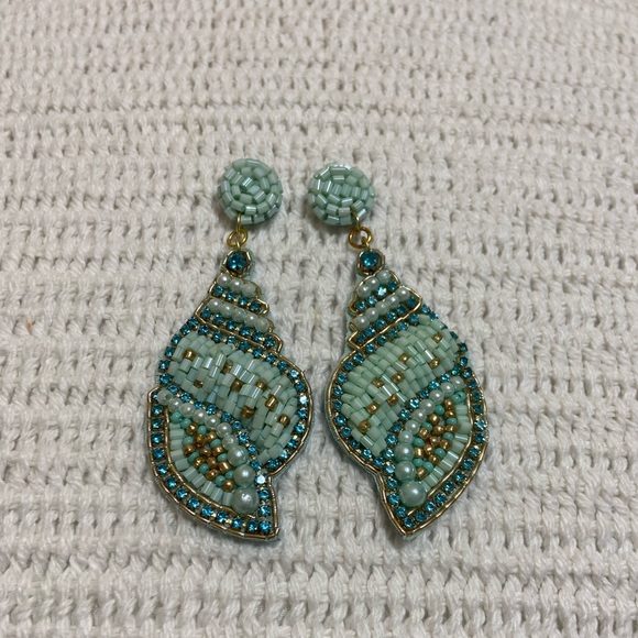 🐚Beaded Seashell Earrings - Picture 2 of 3